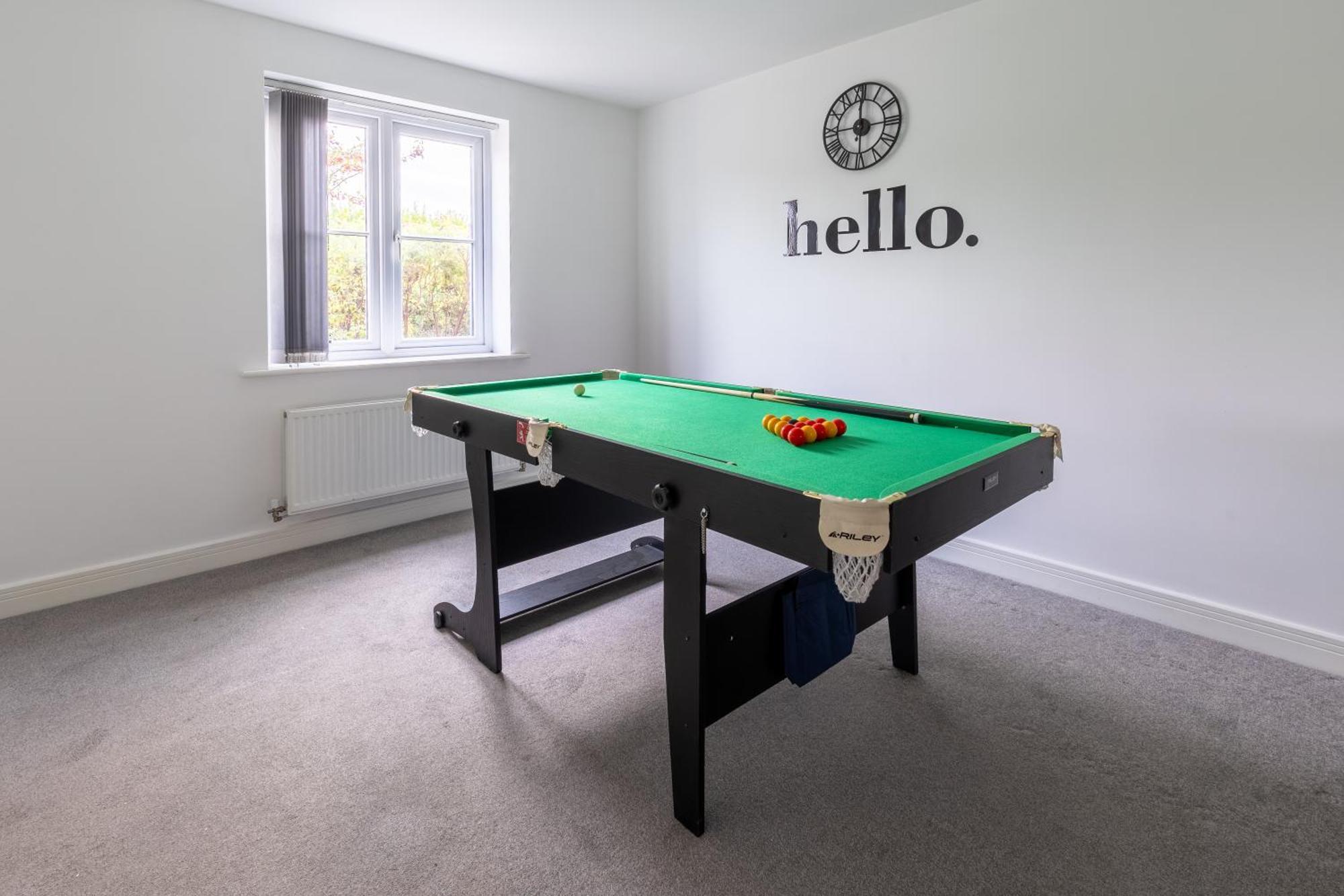 Spacious 4-Bedroom Home Near City Centre With Parking Nottingham Exterior foto